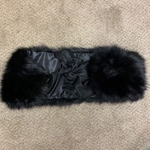 Faux fur shawl